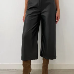 Pantalón negro