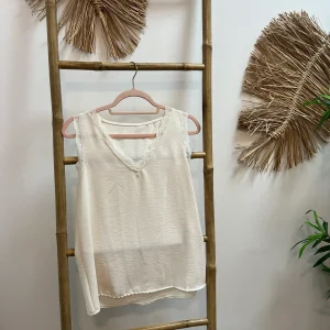 Blusa encaje tirante ancho