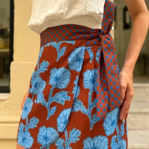 Falda pareo estampada