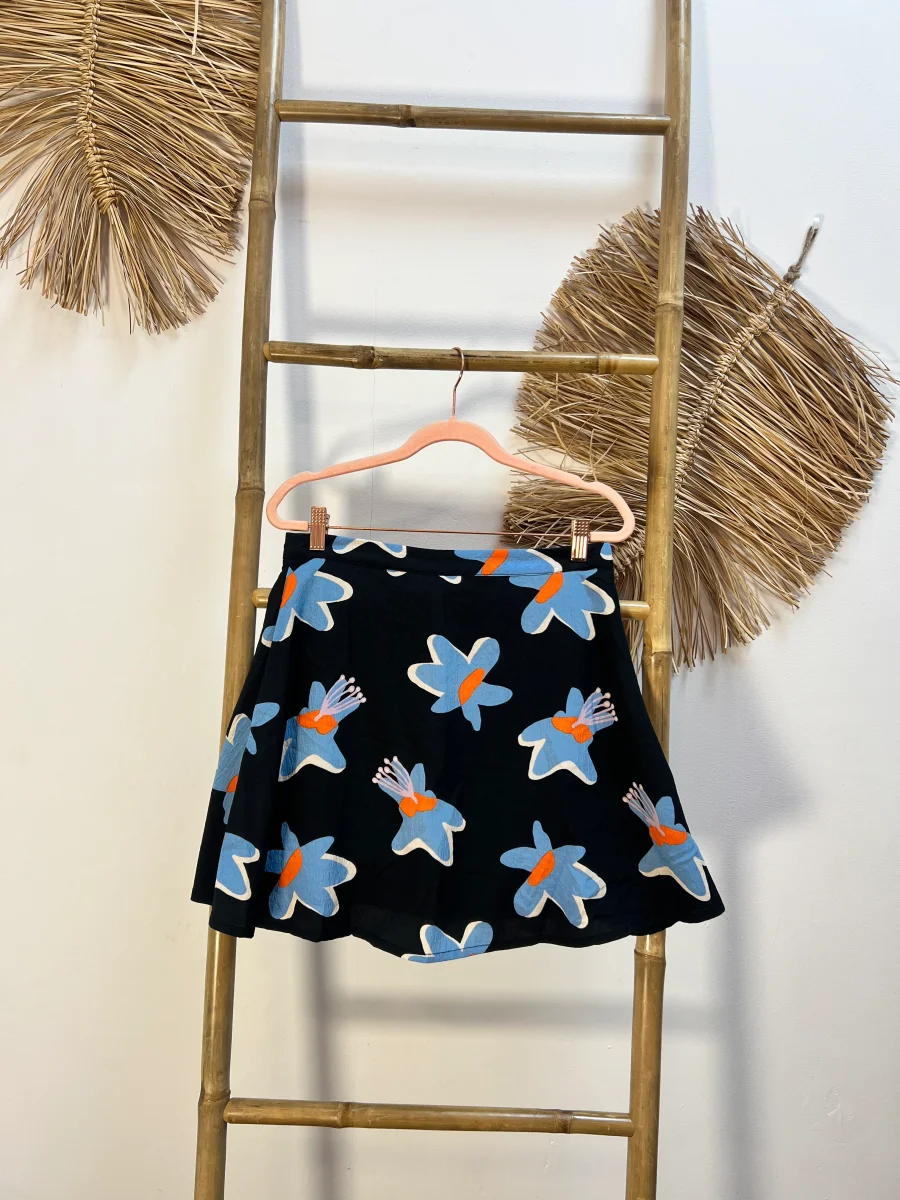Falda corta estampado catalea negra CF