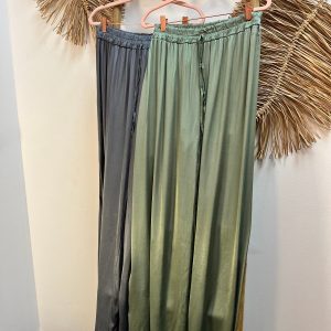 Pantalón satinado fluido