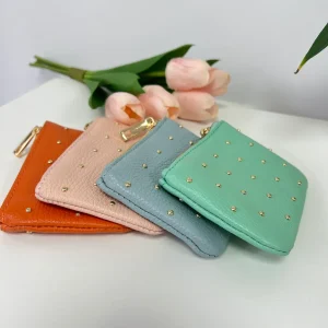 Cartera tachuelas pastel