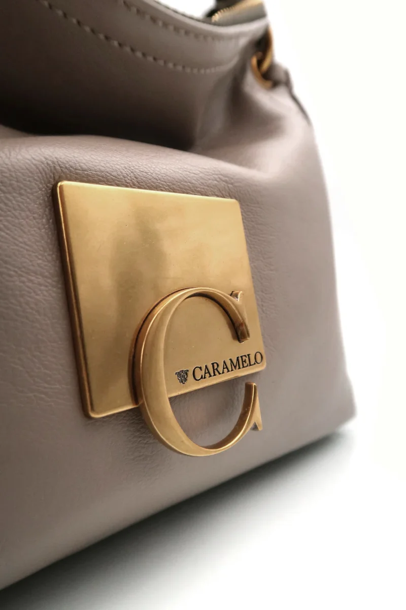 Bolso pequeño con Bandolera Caramelo Popea - Imagen 6