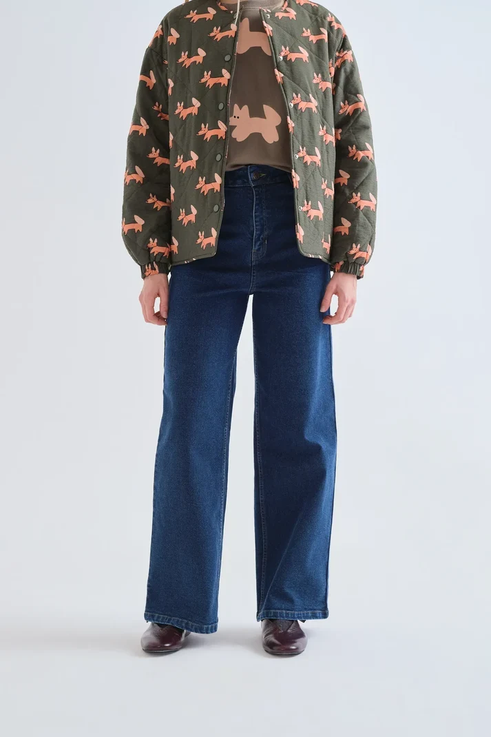 Pantalón vaquero azul marino con bolsillos cerrazón Compañía Fantástica - Imagen 4