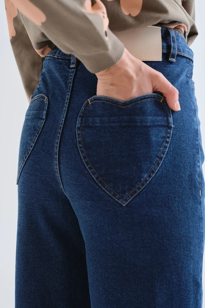 Pantalón vaquero azul marino con bolsillos cerrazón Compañía Fantástica