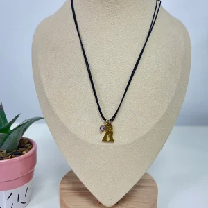 Collar virgen cordón