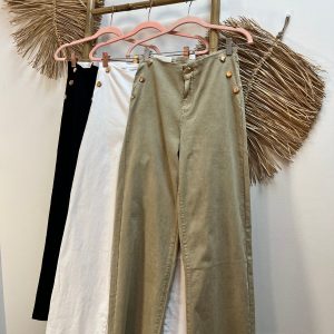 Pantalón wide leg botones