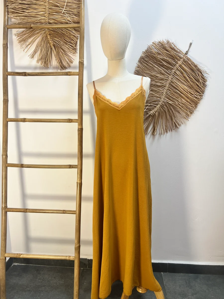 Vestido tirantes mostaza - Imagen 2