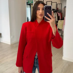 Blazer cruzada roja