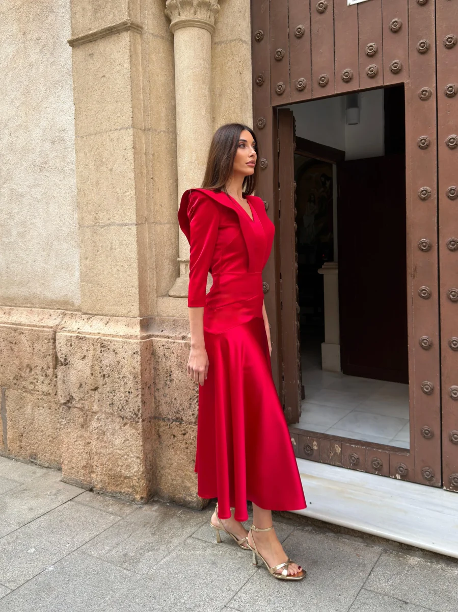Vestido rojo con volante - Imagen 3