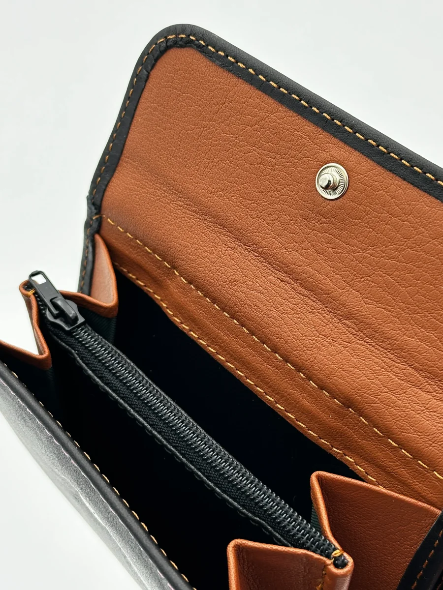 Billetero de Piel Vacuno Monedero clic Amichi Classic Negro 12x9,5cm - Imagen 6