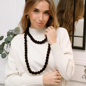 Collar terciopelo choco