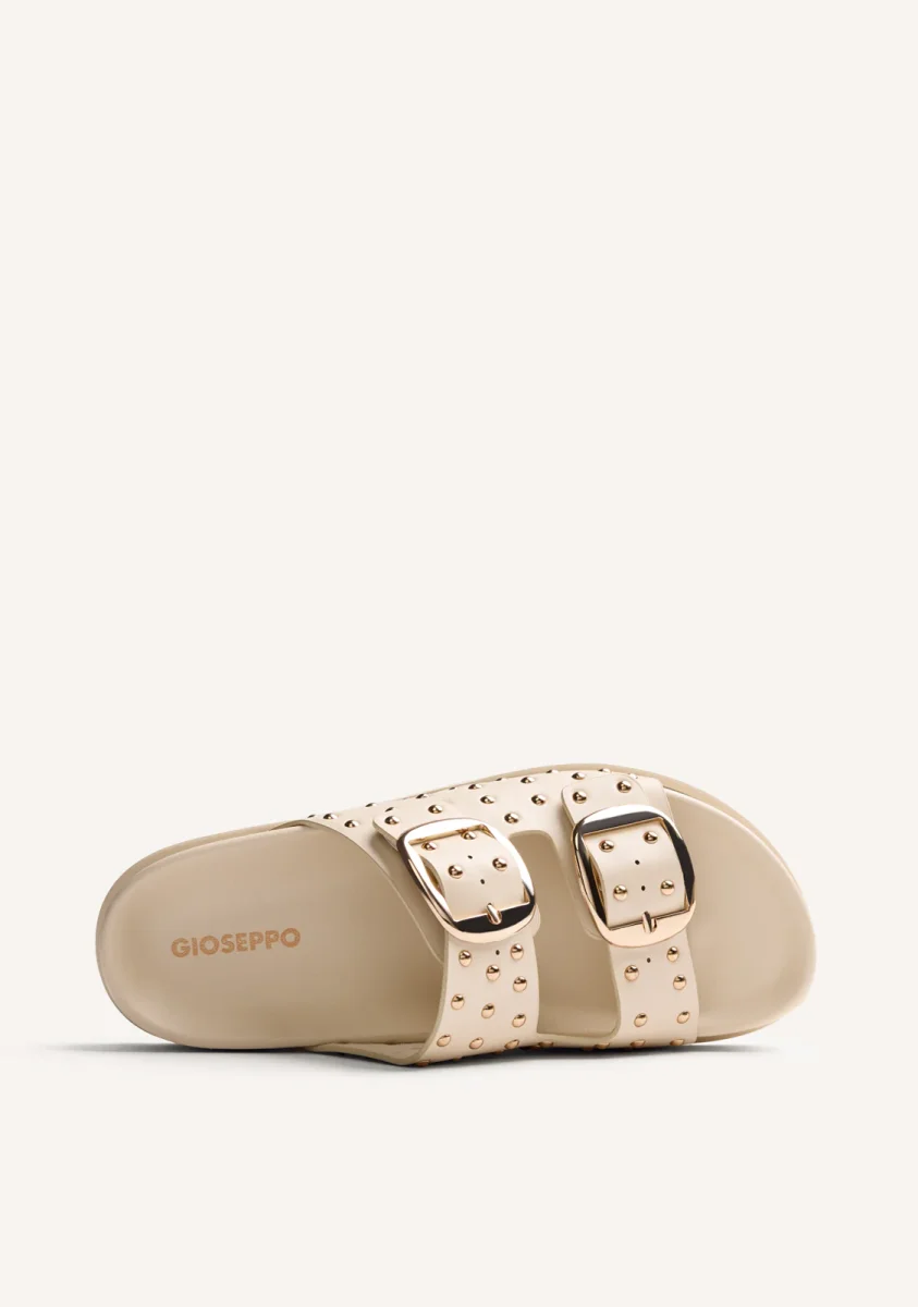 Sandalia Bio Tachas Shoreham Gioseppo