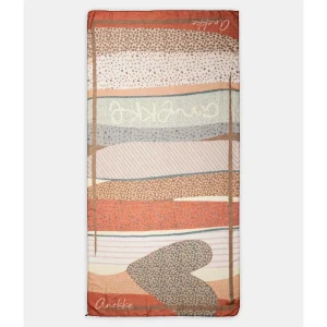Pañuelo estampado corazón Anekke