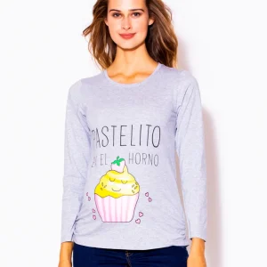 Playera de Maternidad MAMA MIA Maternity Con Divertido Estampado de Pastelito.