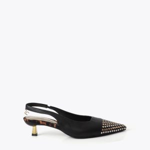Zapato Tacón Destalonado con Tachas Lola Casademunt