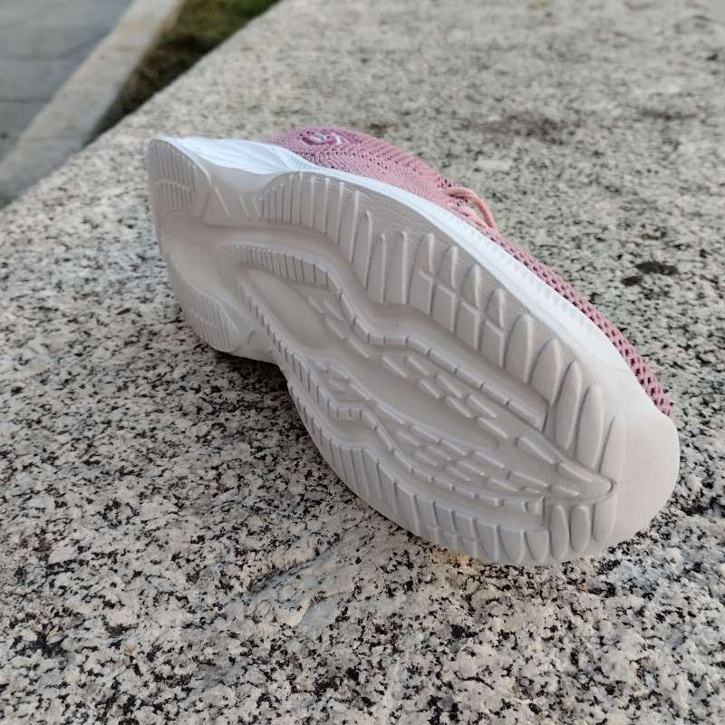 Deportiva estilo calcetín sin costuras - Imagen 4