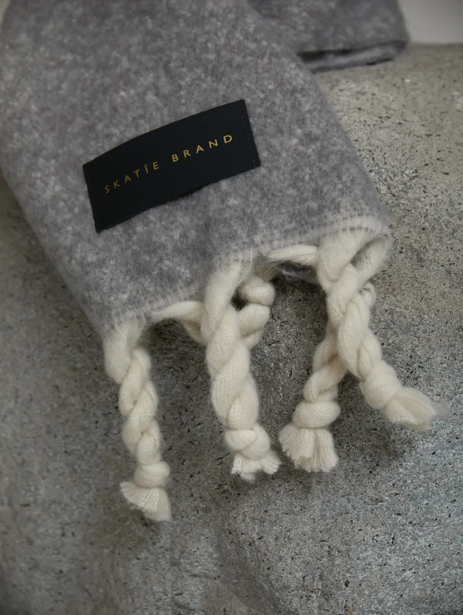 Maxi Bufanda Aspen Gris - Imagen 4