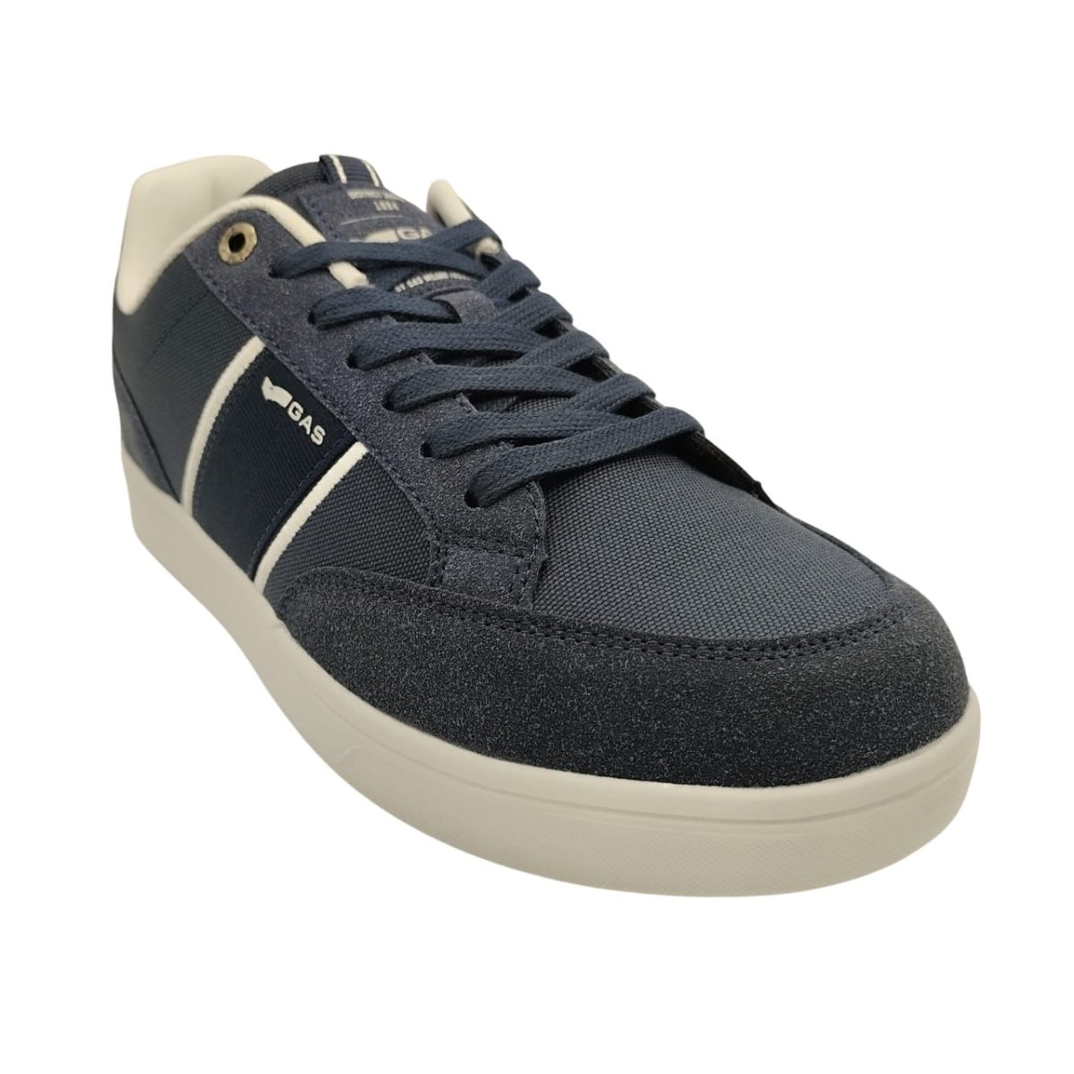 Zapatilla estilo casual Ambugo Cvs Gas GAM514146 - Imagen 4