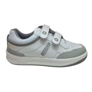 Zapatilla deportiva Paredes estrella 101